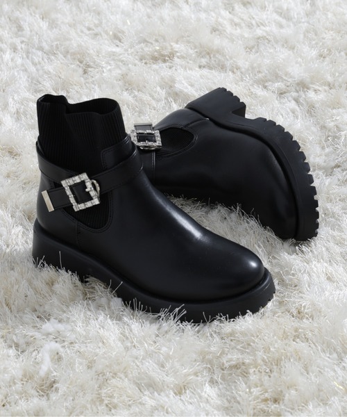 屋内使用のみ☆完売品☆GUCCI ショートブーツ ビジューベルトつき 屋内使用のみ☆完売品☆GUCCI ショートブーツ ビジューベルトつき
