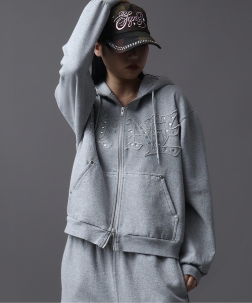 SEQUENZE パーカー 「SEQUENZ（シークエンズ）」APPLIQUE STUDS FADE