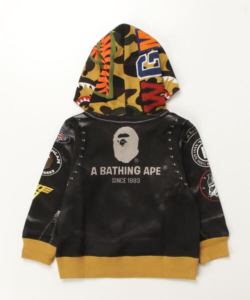 A BATHING APE（アベイシングエイプ） パーカー LEATHER JACKET PRINT