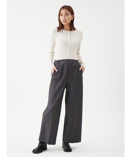 Mila Owen（ミラオーウェン） パンツ スーツ地イージーパンツ