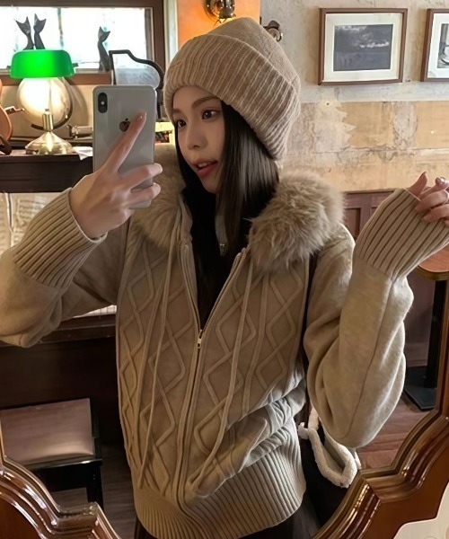 viavanda フード付きカーディガン ViViDAY カーディガン エコファーフード付きニットカーディガン