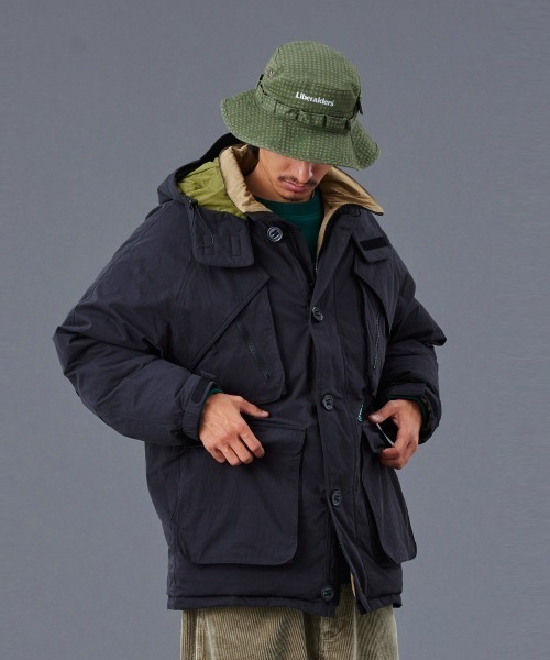 ダウンジャケット ダウン Liberaiders UTILITY DOWN JACKET（リベレイダース ユーティリティ ダウン ジャケット） メンズの画像