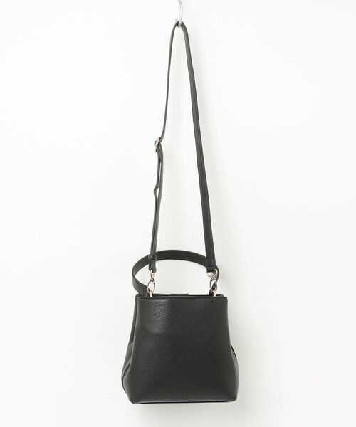 GUESS（ゲス） ショルダーバッグ バッグ WELLS CROSSBODY BUCKET