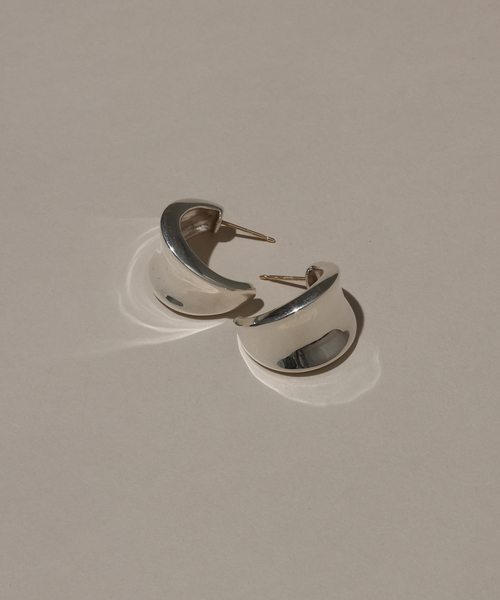 ピアス 「SAMH by LILAS」ワイド平甲丸ピアス SV（両耳） レディースの画像