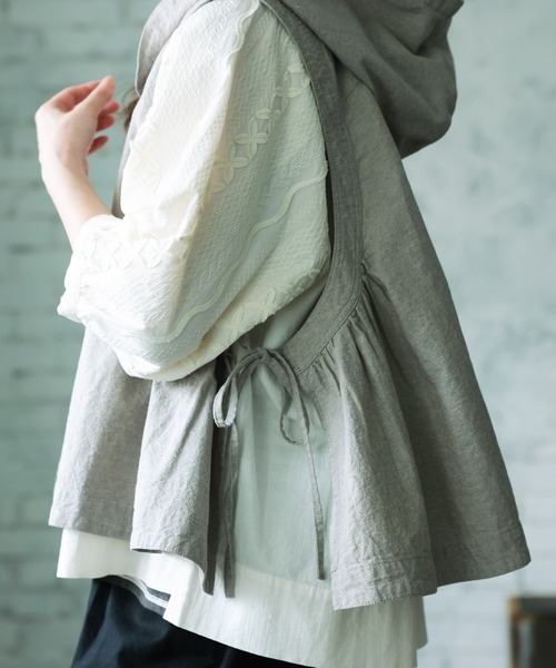 soulberry（ソウルベリー） ベスト ジレ サイドを結ぶフードなベスト
