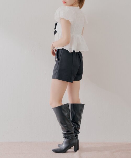 Chico（チコ） パンツ 「2サイズ展開」金ボタンコンパクトショート