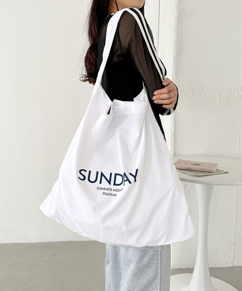 CLEA トートバッグ SUNDAYロゴBIGトートバッグ レディース : ZOZOTOWN