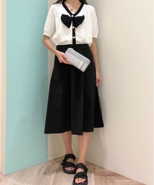 & chouette（アンドシュエット） 財布 型押しモノグラム スポーティー