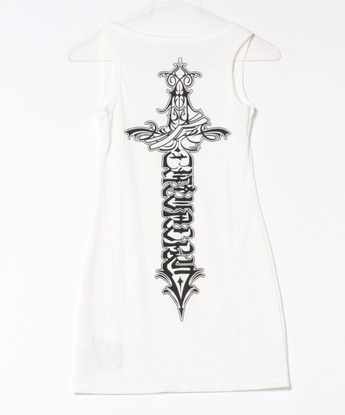A&G ホワイト 十字架刺繍 ノースリーブタンクトップ M MEMECLE（メメクル） タンクトップ ノースリーブ 「 」クロスデザイン