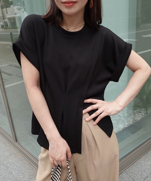 新品 未使用 タグ付き タック フレンチスリーブ Tシャツ CORNERS（コーナーズ） tシャツ タック入りフレンチスリーブスリットT