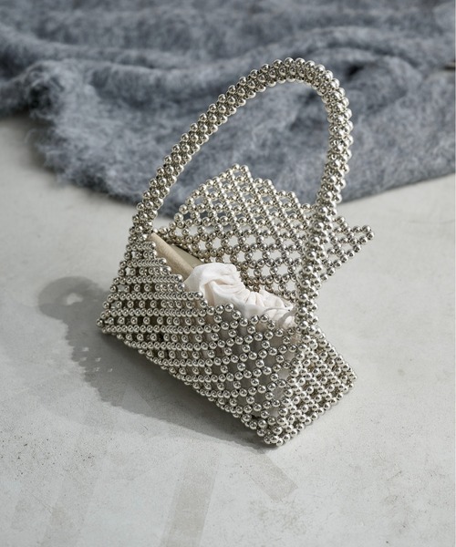 THE Yon ショルダーバッグ バッグ ビーズデザインパーティーバッグ