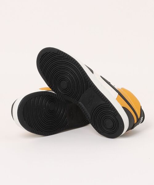 NIKE（ナイキ） スニーカー COURT VISION MID NN コート ビジョン MID