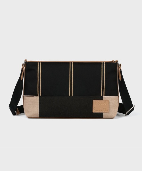 Paul Smith（ポール・スミス） ショルダーバッグ ウーブンストライプ