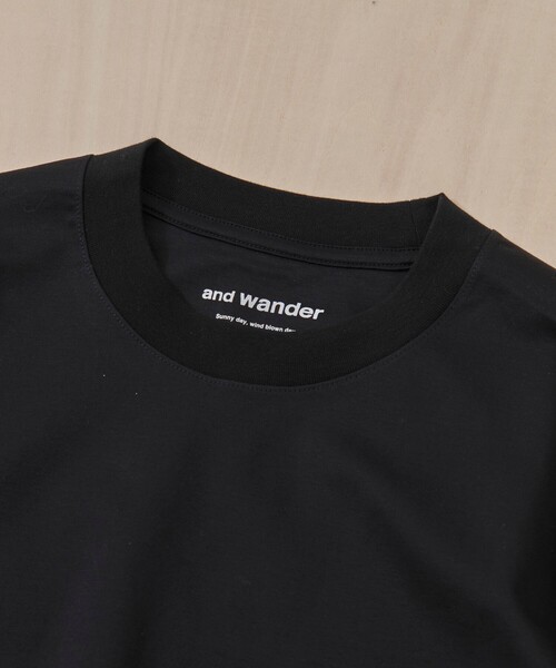 and wander（アンドワンダー） tシャツ 「and wander/アンドワンダー