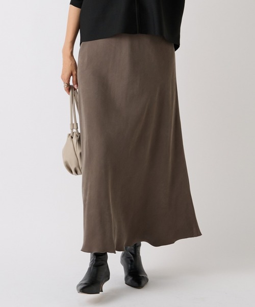 タイムセール‼︎【極美品】BEARDSLEY バックテールスカート キュプラ素材 極美品】BEARDSLEY バックテールスカート キュプラ素材