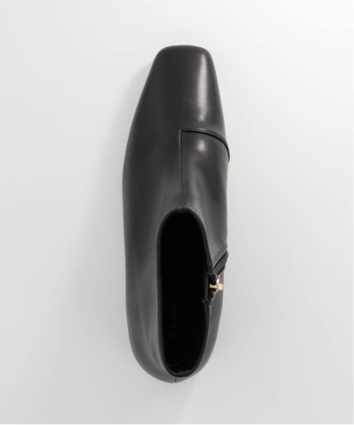 【美品】RANDA ブラック ショートブーツ 厚底 ランダ RANDA ストレッチ チャンキーヒールショートブーツ （BLACK