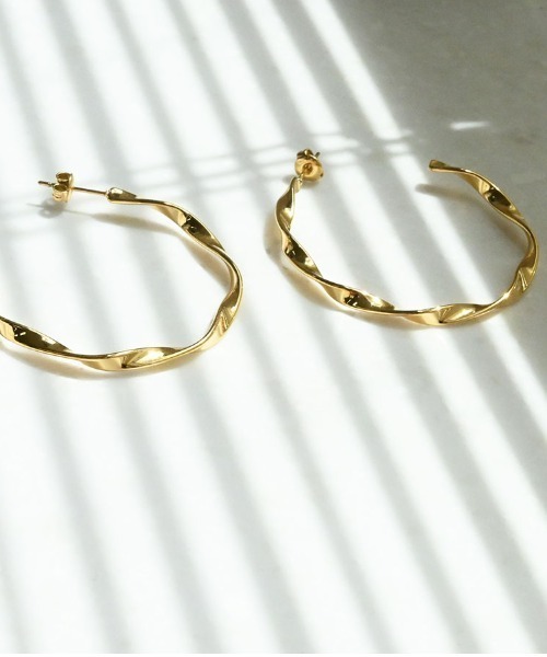 sowi ピアス サージカルステンレス ネジリ フープピアス レディース