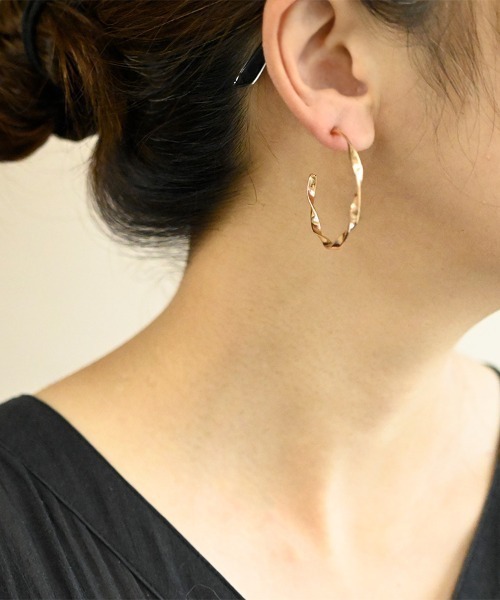 sowi ピアス サージカルステンレス ネジリ フープピアス レディース