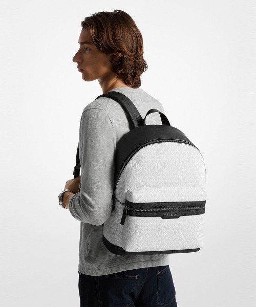 MICHAEL KORS デイバック リュック COOPER ドーム バックパック - MK 