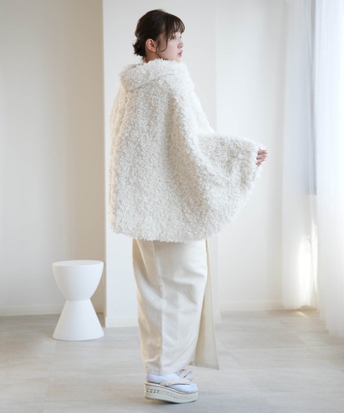 【美品✨】トゥービーシック ポンチョコート アンゴラ レッキスファー ポンポン 美品✨】トゥービーシック ポンチョコート アンゴラ レッキス