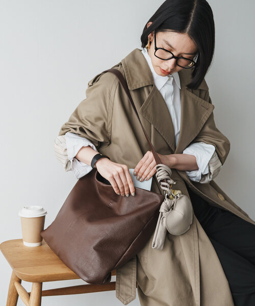 未使用　russet ソフトレザー　ミニショルダー　ハンドバッグ　ワンショルダー russet ショルダーバッグ バッグ 「480g・本革」 ソフトレザー