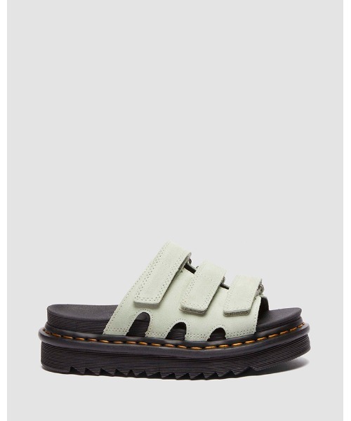 雰囲気の異なる2パターン【Dr.Martens】RAINE SLIDE サンダル Raine Slide Suede sandals in Tan | Dr. Martens