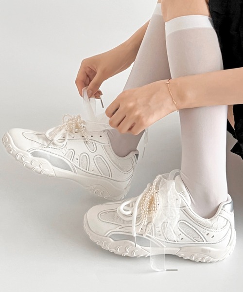 Shoes in Closet（シュークロ） スニーカー 軽量 2WAY パール付