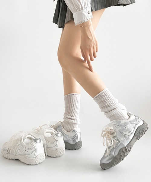 Shoes in Closet（シュークロ） スニーカー 軽量 2WAY パール付