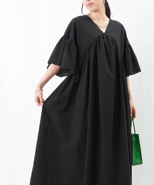 【新品タグ付き】LUCA　ロングワンピース　　フリーサイズ LADY LUCK LUCA 「LUCA/LADY LUCA」 長袖ワンピース FREE