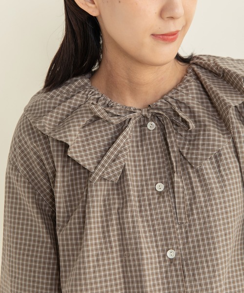 Dot and Stripes フリルブラウス未使用タグ付き Dot and Stripes フリルブラウス未使用タグ付き