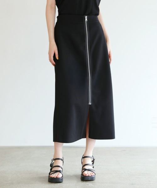 soduk19fw スカート GU（ジーユー）の「デニムフロントボタンナローミディスカート