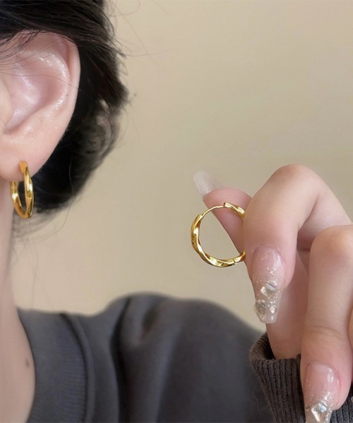 フープ ピアス 立体ラインツイストフープピアス レディース : ZOZOTOWN