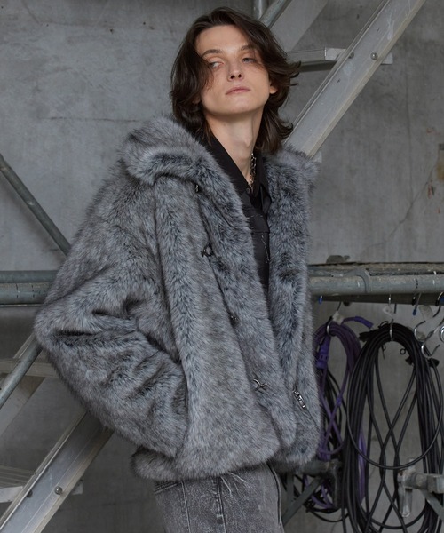 Spielio ブルゾン アウター 「Spielio」Metal bit faux fur jacket