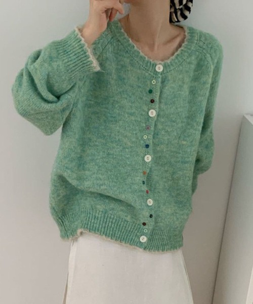 ターコイズ色のボタン付きカーディガン CADBURY カーディガン カラフルボタンモチーフニットカーディガン