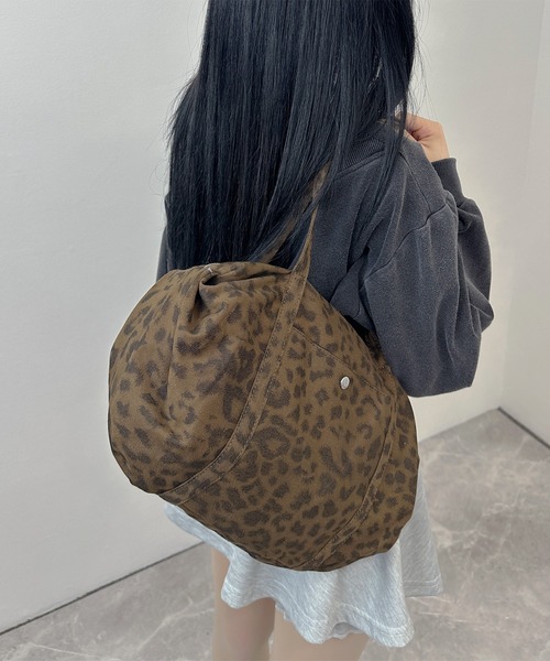 FOLLOWIN（フォロウィン） ショルダーバッグ バッグ 3color/レオパード
