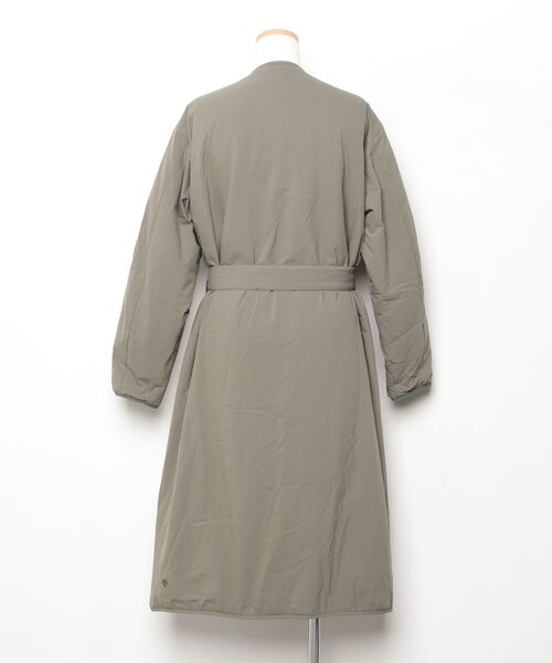 「DESCENTE」 ノーカラーコート FREE グリーン レディースの画像