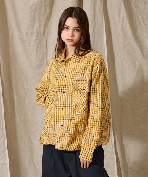 「WETTEMPT」 長袖シャツ MEDIUM グリーン メンズ_画像2