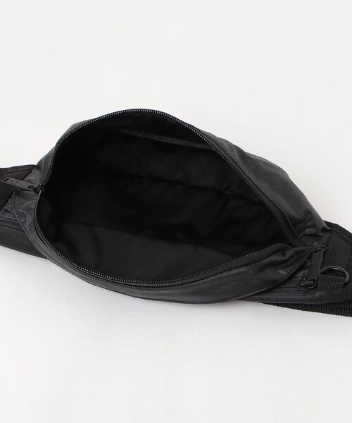 「Y-3」 ショルダーバッグ ONE SIZE ブラック×ホワイト メンズの画像