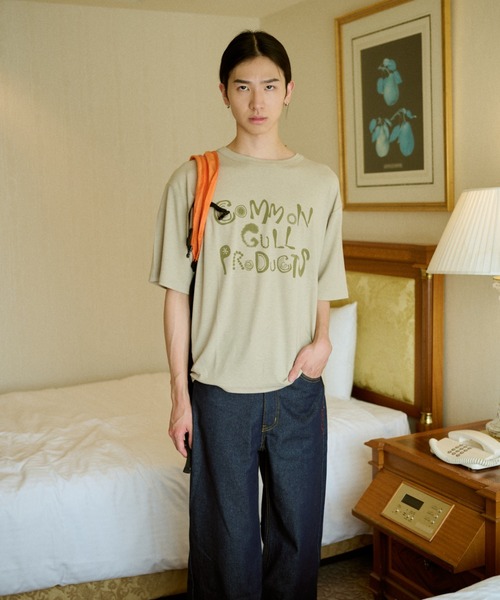 common gull products. tシャツ 半袖 ひそかなcommon gull products