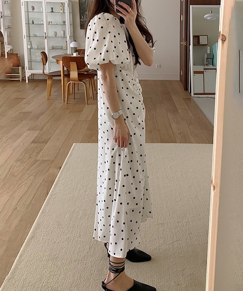 ワンピース Vネック ボリュームパフスリーブ ウエストシャーリング フレアワンピース Ama Zozotown Paypayモール店 通販 Paypayモール