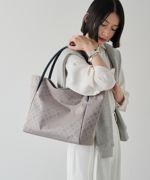 【未使用】russet　ナイロントートバッグ　A4　シルバー russet｜[A4サイズ対応・460g]ナイロンシンプルトートバッグ