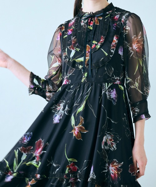 【期間限定】Audie a Muses　ボタニカルプリントワンピース Audie a Muses ワンピース ボタニカルプリントワンピース