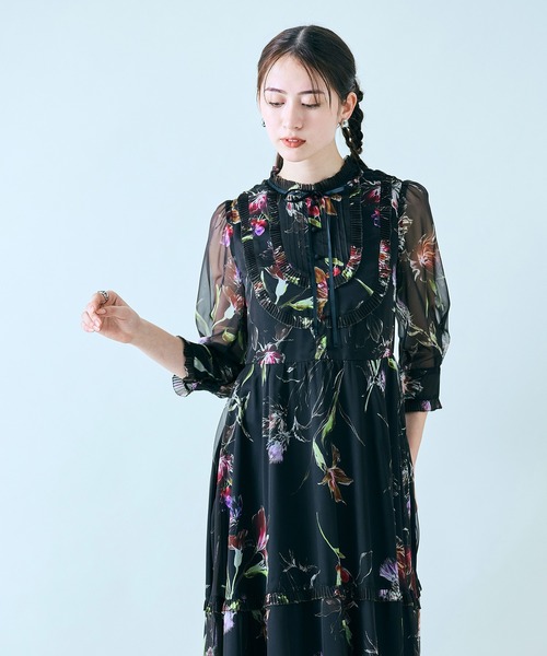 【期間限定】Audie a Muses　ボタニカルプリントワンピース Audie a Muses ワンピース ボタニカルプリントワンピース