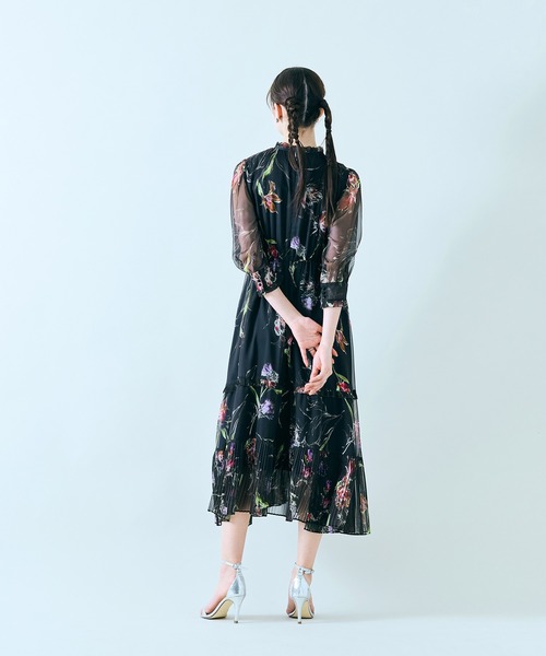 【期間限定】Audie a Muses　ボタニカルプリントワンピース Audie a Muses ワンピース ボタニカルプリントワンピース