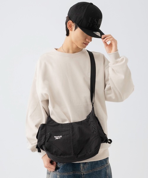 Reebok（リーボック） ショルダーバッグ 「EC別注」Reebok ロゴ入り