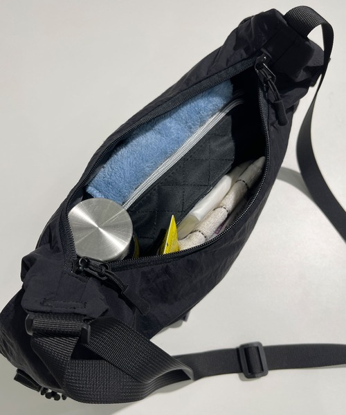 Reebok（リーボック） ショルダーバッグ 「EC別注」Reebok ロゴ入り