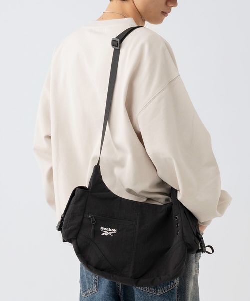 Reebok（リーボック） ショルダーバッグ 「EC別注」Reebok ロゴ入り
