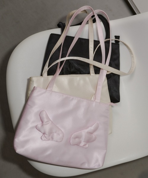ショルダーバッグ ANGEL EMBLEM BAG. すぐ届く【アニエスベー】angele ロゴベルト ショルダーバッグ (Agnes