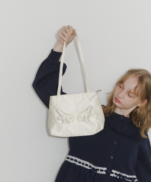 ショルダーバッグ ANGEL EMBLEM BAG. すぐ届く【アニエスベー】angele ロゴベルト ショルダーバッグ (Agnes