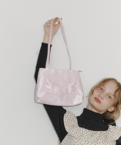 ショルダーバッグ ANGEL EMBLEM BAG. ショルダーバッグ バッグ angel satin shoulder bag / エンジェル